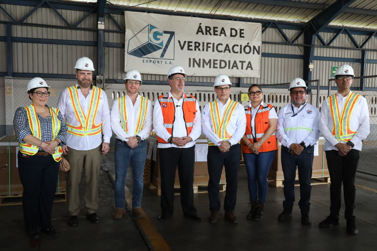 Visita del Presidente de la República